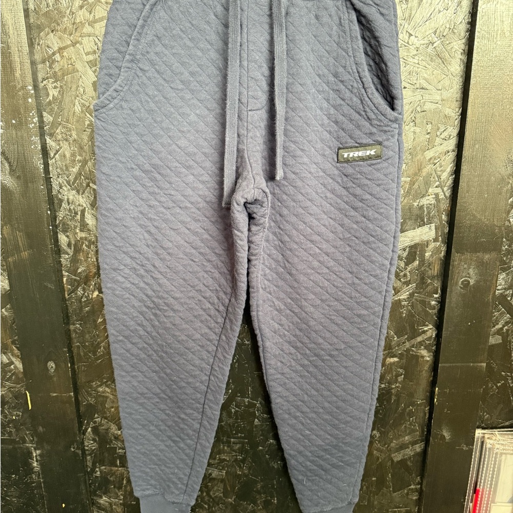 Men's Quilted Gray Pants